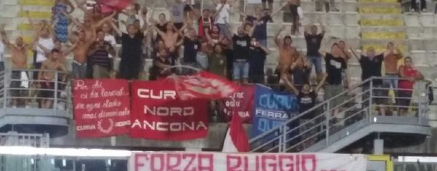 Fano-Ancona, 10 feriti