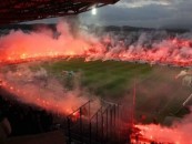 Scontri PAOK-Olympiacos annullano Coppa di Grecia