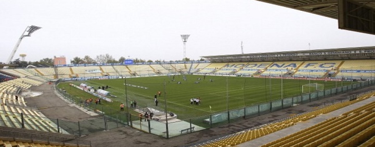 Modena, gli ultras comprano un container