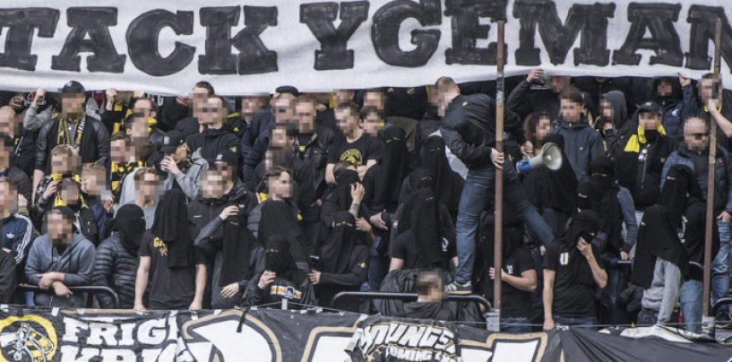 Svezia, gli ultras dell’AIK con il niqab…