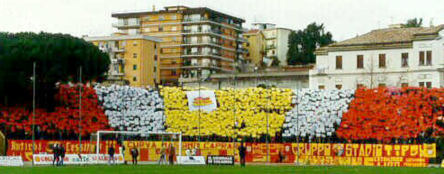 Ultras Catanzaro chiamano a raccolta la città